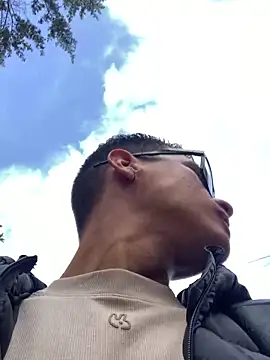 Snapshot of Latin_Paisa_Boy chatting on 4, 2, 2026 Latin Paisa Boy online show from 4, 2, 2026