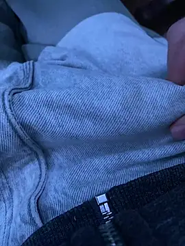 LittleGuy 2007 online show from 12, 3, 2026