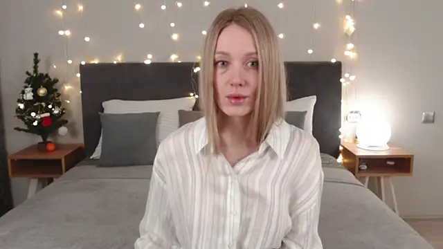 JuliMils online show from 6, 1, 2026