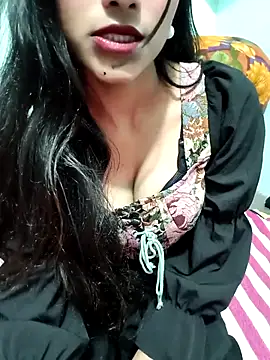 Snapshot of Yours-Zeenat chatting on 19, 1, 2026 Yours-Zeenat online show from 19, 1, 2026