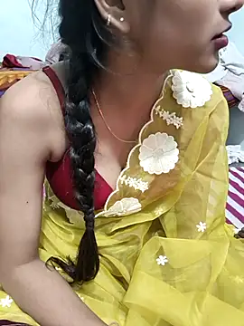 Snapshot of Yours-Zeenat chatting on 7, 2, 2026 Yours-Zeenat online show from 7, 2, 2026