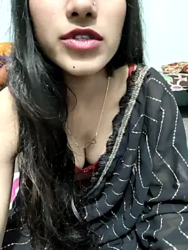 Snapshot of Yours-Zeenat chatting on 16, 2, 2026 Yours-Zeenat online show from 16, 2, 2026