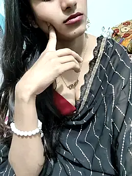 Snapshot of Yours-Zeenat chatting on 18, 2, 2026 Yours-Zeenat online show from 18, 2, 2026