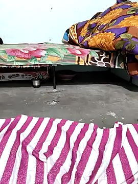 Snapshot of Yours-Zeenat chatting on 26, 2, 2026 Yours-Zeenat online show from 26, 2, 2026