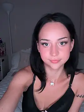 Tiffytooopretty online show from 29, 7, 2026