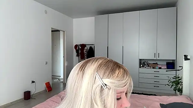 Missfit  online show from 6, 1, 2026