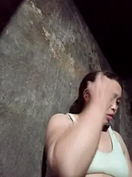 dakota-kis online show from 5, 4, 2026