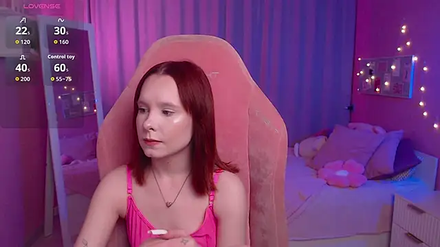 Haya Harareet online show from 4, 4, 2026