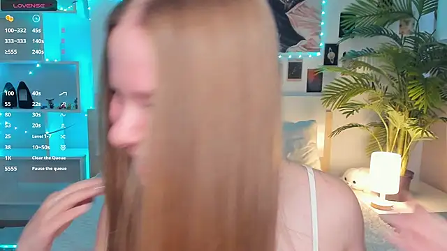 Snapshot of Icehoneybyte chatting on 2, 5, 2026 Icehoneybyte online show from 2, 5, 2026