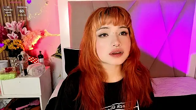 Sienna Desiree online show from 8, 3, 2026