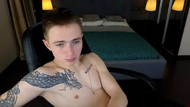 Snapshot of LEO__MILLER chatting on 10, 1, 2026 LEO MILLER online show from 10, 1, 2026