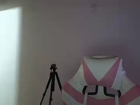 Daphne Grayy online show from 10, 3, 2026