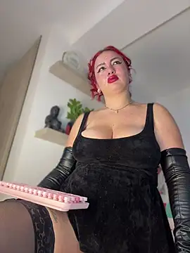 Talia Foxx online show from 10, 4, 2026