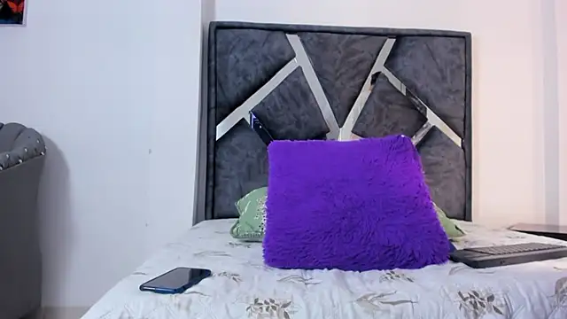 Liam saint online show from 13, 2, 2026