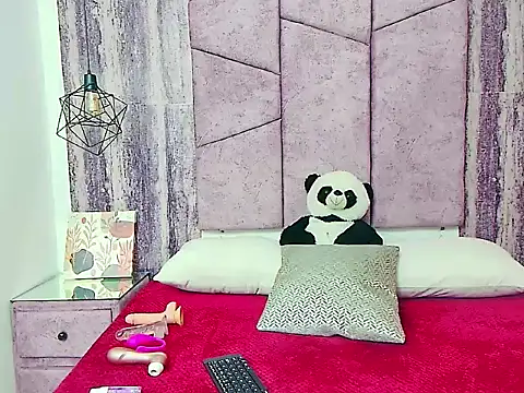 Snapshot of AlahiaEvansz chatting on 10, 2, 2026 AlahiaEvansz online show from 10, 2, 2026