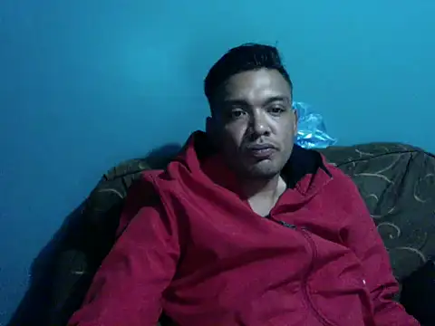 latinomoreno95 online show from 15, 2, 2026