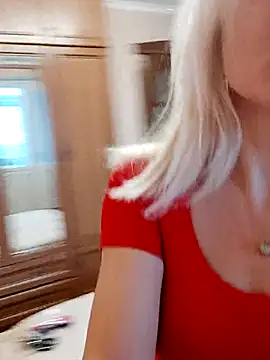 Snapshot of MiraStar984 chatting on 15, 2, 2026 MiraStar984 online show from 15, 2, 2026