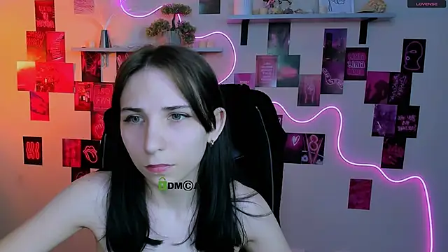 sweetie chloe  online show from 22, 4, 2026