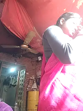 Snapshot of Horny-Rashi chatting on 6, 2, 2026 Horny-Rashi online show from 6, 2, 2026