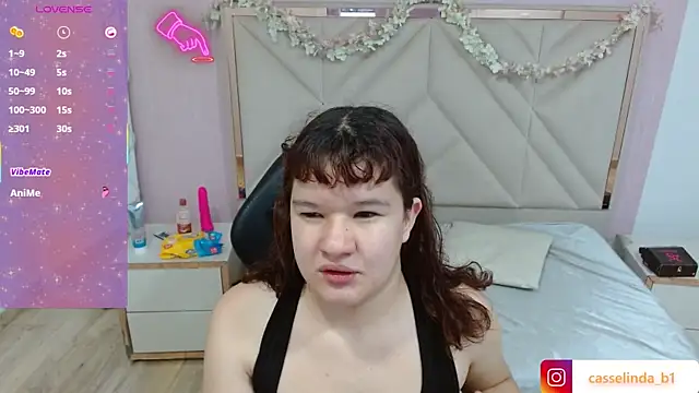 LUAR TAY online show from 9, 1, 2026