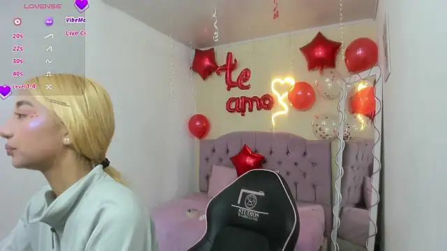 Snapshot of IRINA_TAY1 chatting on 15, 2, 2026 IRINA TAY1 online show from 15, 2, 2026