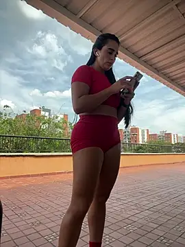 RoseOnYou online show from 10, 4, 2026