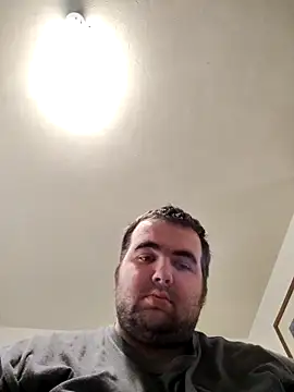 Snapshot of TimothyHendershot chatting on 4, 3, 2026 TimothyHendershot online show from 4, 3, 2026