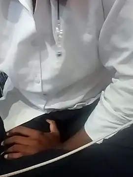 Sexy sara09 online show from 12, 2, 2026