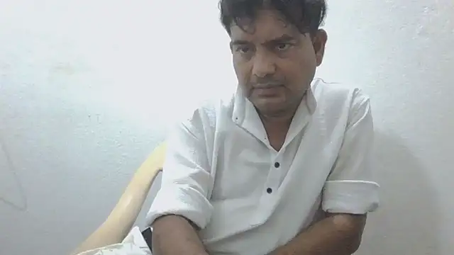 Snapshot of KUMA_500 chatting on 13, 5, 2026 KUMA 500 online show from 13, 5, 2026