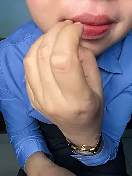 Bong lovelyy online show from 19, 1, 2026