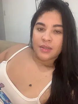 Snapshot of kahraujo chatting on 16, 4, 2026 kahraujo online show from 16, 4, 2026