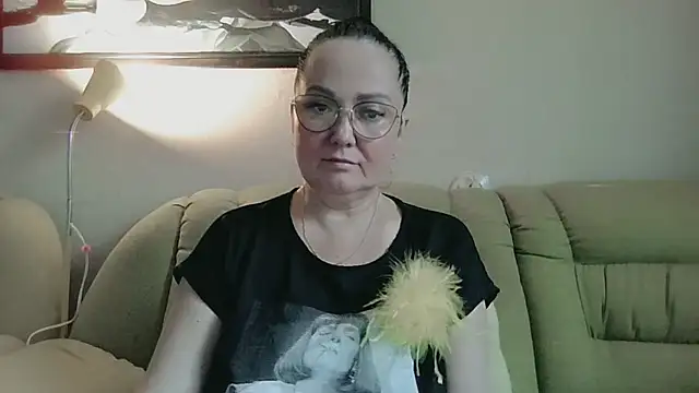Snapshot of infinity_loveliness chatting on 10, 7, 2026 infinity loveliness online show from 10, 7, 2026
