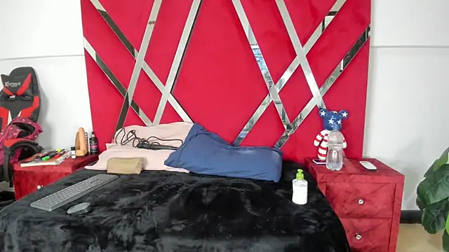 aishaxht online show from 25, 3, 2026