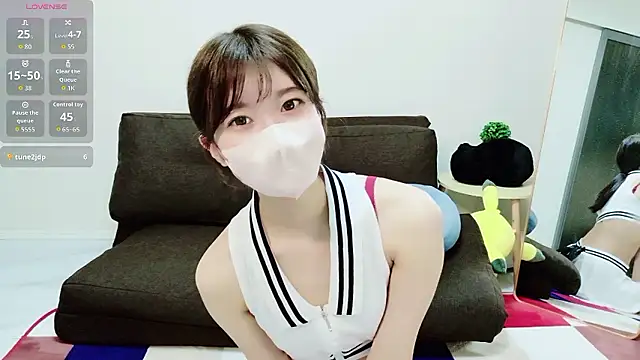 Snapshot of Rui-chaaan chatting on 11, 5, 2026 Rui-chaaan online show from 11, 5, 2026