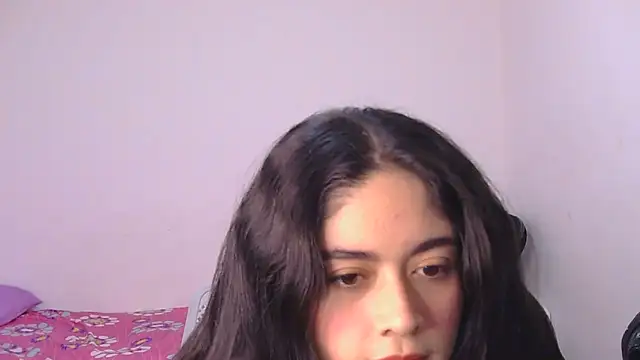 Snapshot of SweetAlbedo chatting on 4, 3, 2026 SweetAlbedo online show from 4, 3, 2026