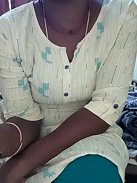 Snapshot of Meena_Meenakshi chatting on 6, 2, 2026 Meena Meenakshi online show from 6, 2, 2026