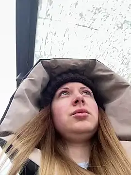 Snapshot of BlondeHott chatting on 6, 2, 2026 BlondeHott online show from 6, 2, 2026