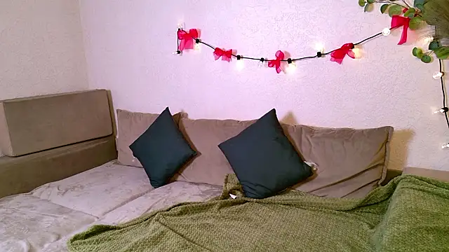 Snapshot of BlondeHott chatting on 14, 2, 2026 BlondeHott online show from 14, 2, 2026