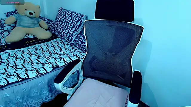 heavenmadechloe online show from 1, 2, 2026