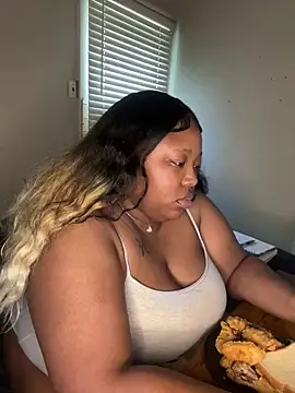 Chocolatebunnyxx96 online show from 22, 3, 2026