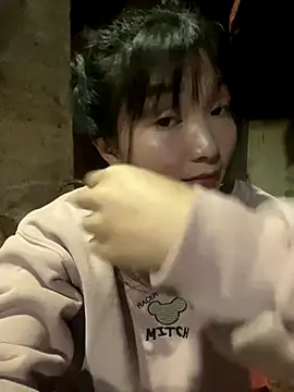 Snapshot of mode-bae chatting on 6, 1, 2026 mode-bae online show from 6, 1, 2026