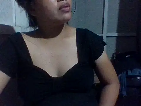 Snapshot of sweetprinces08 chatting on 6, 2, 2026 sweetprinces08 online show from 6, 2, 2026