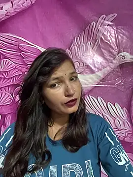 Snapshot of Priyaa_1433 chatting on 4, 8, 2026 Priyaa 1433 online show from 4, 8, 2026