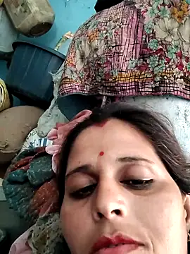 Snapshot of Bhavna8080 chatting on 4, 6, 2026 Bhavna8080 online show from 4, 6, 2026