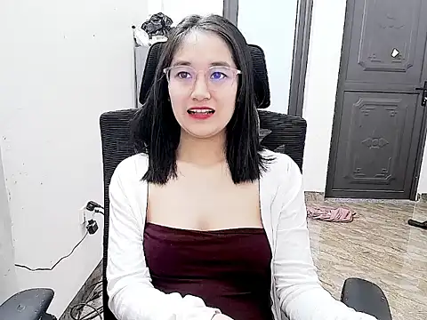 Shulee- online show from 23, 2, 2026