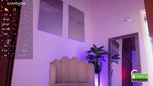 Snapshot of paula_t chatting on 4, 7, 2026 paula t online show from 4, 7, 2026