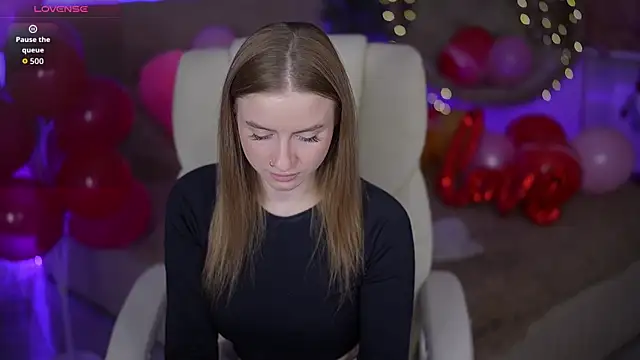 Snapshot of AlexaFleur chatting on 5, 2, 2026 AlexaFleur online show from 5, 2, 2026