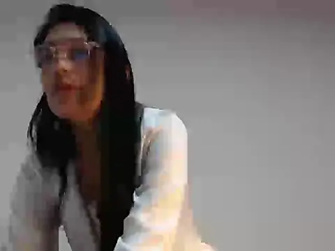 Elizabeth manzon online show from 11, 4, 2026