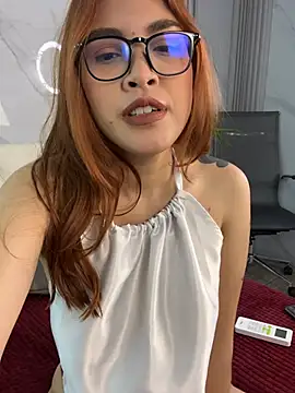 CrystalFairy007 online show from 16, 4, 2026