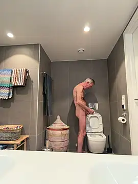 Pierre4tjyxx online show from 20, 4, 2026